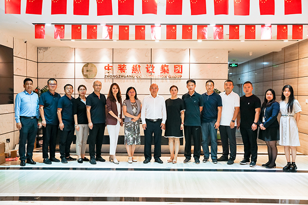 青岛体悟走进开云官方在线注册-开云(中国)，体会传统行业的转型升级